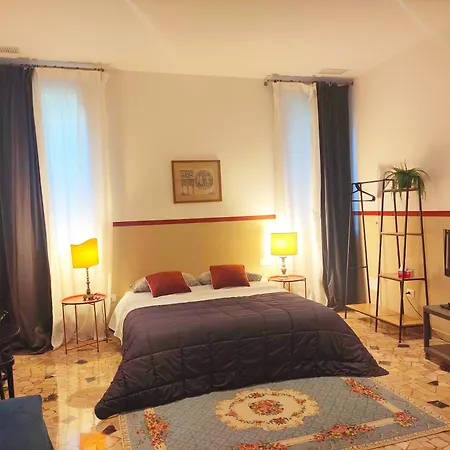 Loft Loggia Al Santo - Zona Ospedale E Centro Storico * Падуя